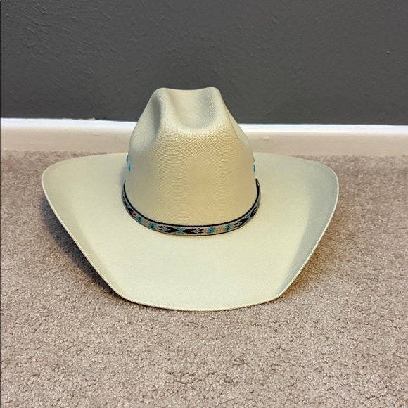Lone Star Accessories - Cream Cowboy Hat with Patterned Band